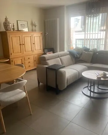 Met Zicht Op Zee Apartamento *